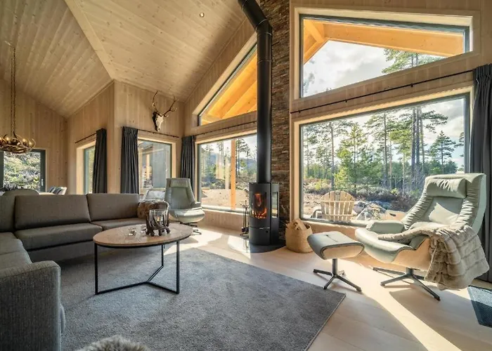 Semesteranläggning (resort) Nyborg 8p With Sauna By The Water Vrådal